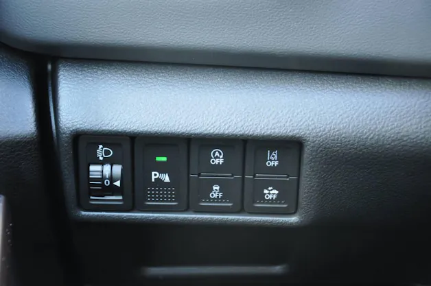 Suzuki S-Cross 1.4 T Sakura Top Hybrid 4x4