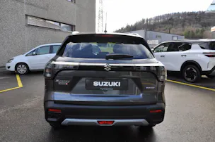 Suzuki S-Cross 1.4 T Sakura Top Hybrid 4x4