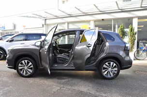 Suzuki S-Cross 1.4 T Sakura Top Hybrid 4x4