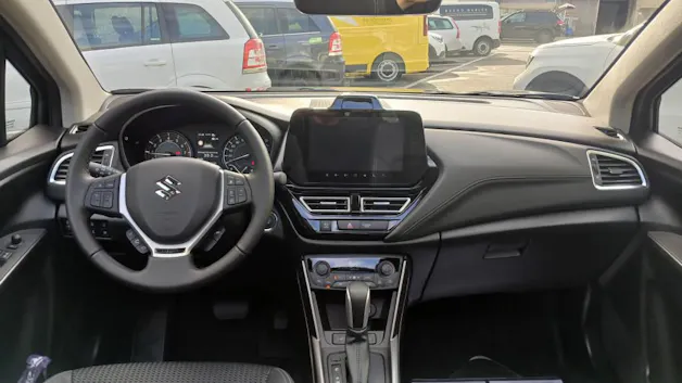 Suzuki S-Cross 1.4 T Sakura Top Hybrid 4x4