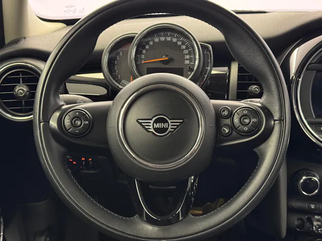 Mini F55 1.5i Cooper