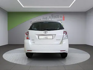 Toyota Verso 1.6 VVT-i Terra 5P