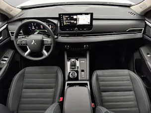 Mitsubishi Outlander 2.4 PHEV Invite 4x4