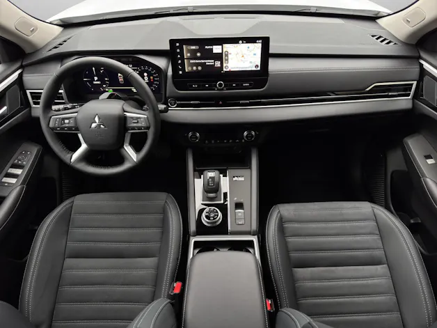 Mitsubishi Outlander 2.4 PHEV Invite 4x4