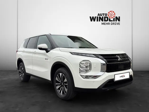 Mitsubishi Outlander 2.4 PHEV Invite 4x4