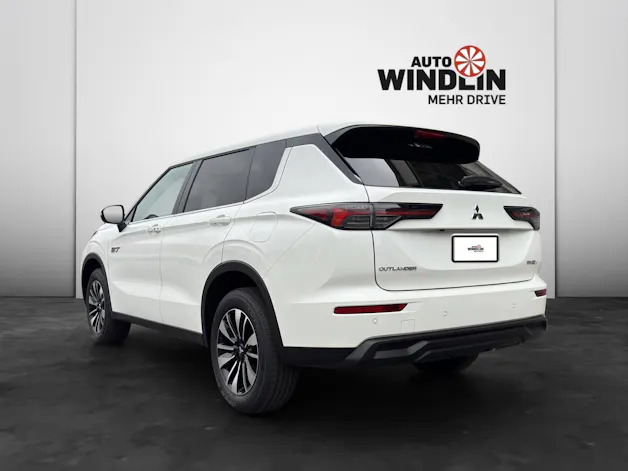 Mitsubishi Outlander 2.4 PHEV Invite 4x4