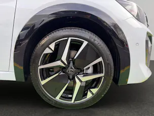 Peugeot 208 1.2 Hybrid 145 GT