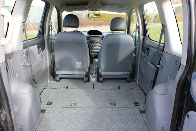 Toyota Yaris Verso 1.3 16V Linea Sol