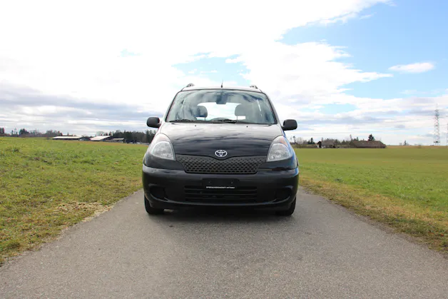 Toyota Yaris Verso 1.3 16V Linea Sol