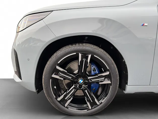 BMW X3 M50i