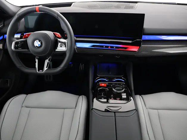 BMW M5 xDrive Touring
