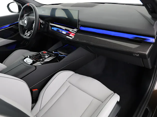 BMW M5 xDrive Touring
