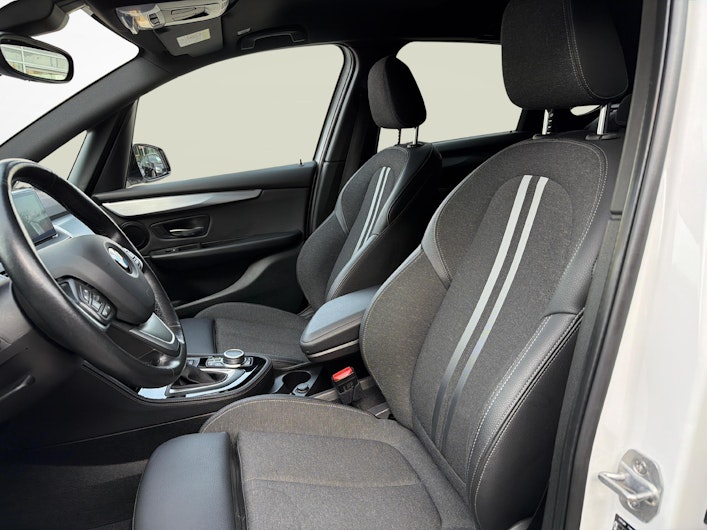 immagine del veicolo BMW 2 SERIES