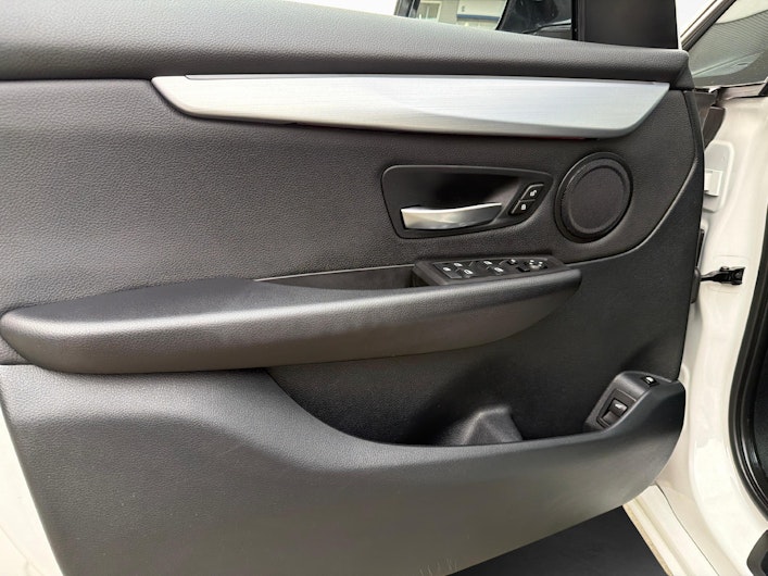 immagine del veicolo BMW 2 SERIES