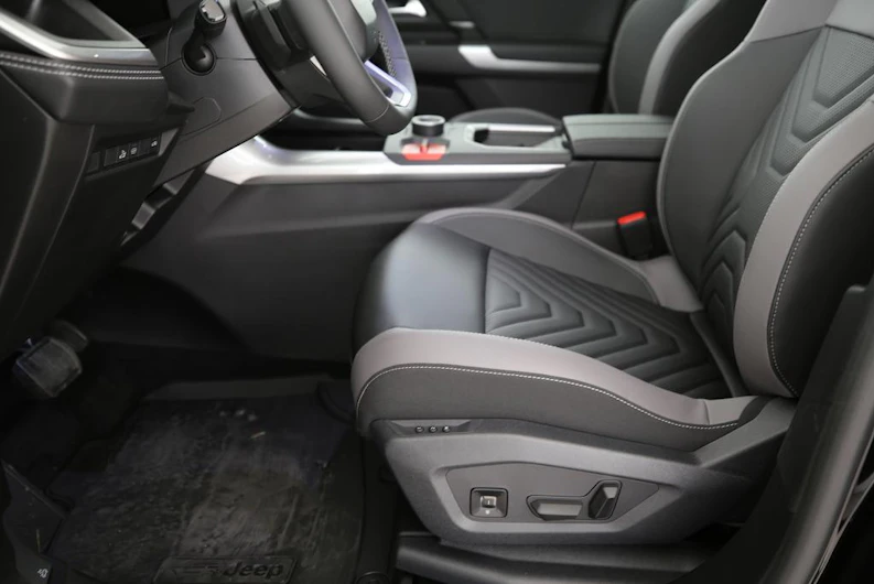 image du véhicule JEEP COMPASS