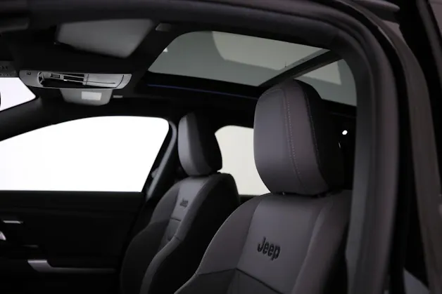 Jeep Compass 1.2 MHEV First Edition
