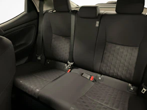 https://vehicle.imgix.net/4203003/8097d3af-6401-4baf-86a5-9e7184b0cc82.jpg