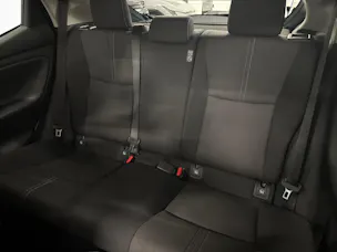 Toyota Yaris 1.5 VVT-i HSD Trend