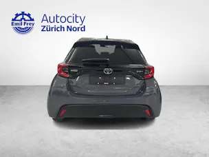Toyota Yaris 1.5 VVT-i HSD Trend