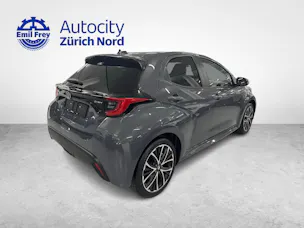 Toyota Yaris 1.5 VVT-i HSD Trend