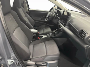 Fahrzeugbild TOYOTA Yaris 1.5 VVT-i HSD Trend
