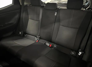 https://vehicle.imgix.net/4203019/ec40ec0e-13e7-4f67-a6d3-869fda37747a.jpg