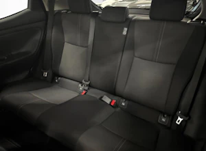 Fahrzeugbild TOYOTA Yaris 1.5 VVT-i HSD Trend