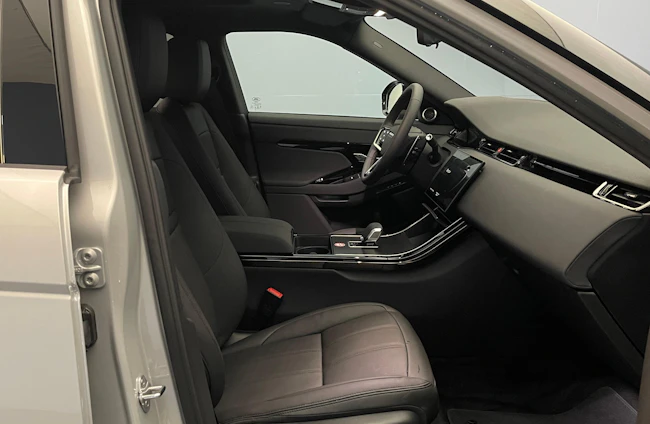 Vehicle image 8 Vehicle image 8