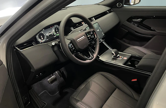 Vehicle image 6 Vehicle image 6