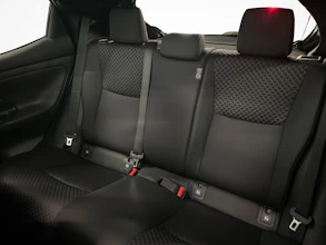 https://vehicle.imgix.net/4203087/8a815a88-f13b-4ec6-816c-566d6a4b34a6.jpg