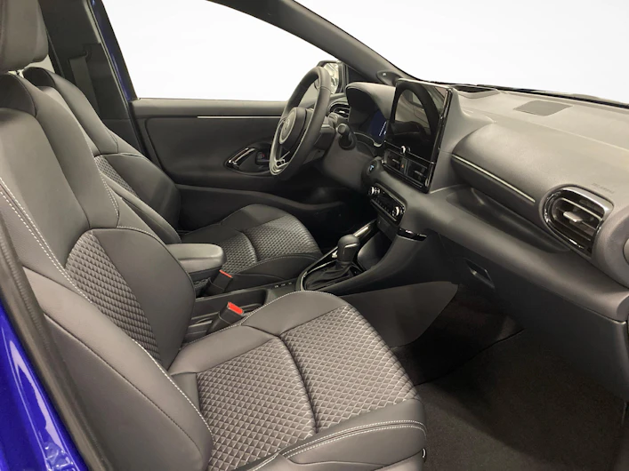 Fahrzeugbild TOYOTA YARIS