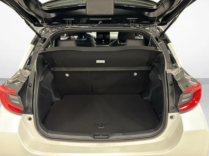 Fahrzeugbild TOYOTA YARIS