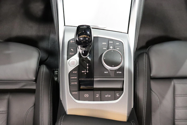 Fahrzeugbild BMW 4 SERIES