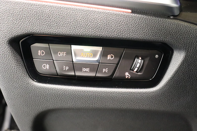 Fahrzeugbild BMW 4 SERIES