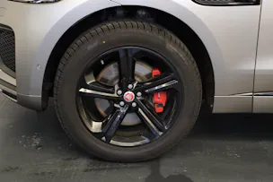 Jaguar F-Pace 2.0 P400e R-Dynamic HSE AWD