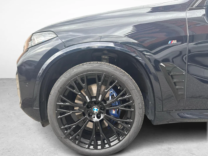 immagine del veicolo BMW X5