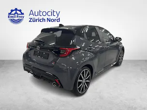 Toyota Yaris 1.5 VVT-i HSD GR Sport