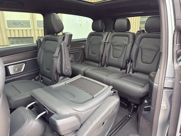 Mercedes-Benz V 300 d Swiss Ed. lang 4matic Van