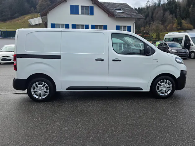 Citroën Jumpy Kaw. M 2.0 BlueHDi 140 Club S/S
