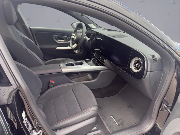 Mercedes-Benz CLA 220 AMG Line 4matic