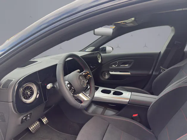 Mercedes-Benz CLA 220 AMG Line 4matic