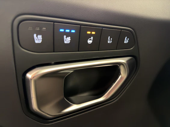 Fahrzeugbild 12 Fahrzeugbild 12