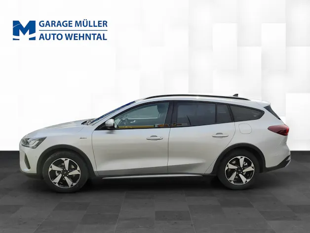 Ford Focus Station Wagon 1.0i EcoB Hybrid 155 Active X