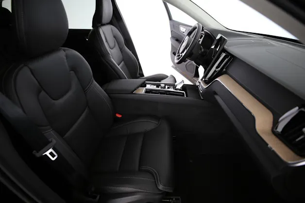 Volvo XC60 2.0 T6 TE Black Edition eAWD