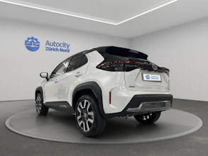 https://vehicle.imgix.net/4203481/4460b03b-ef4d-44f5-bf00-f9193b40829c.jpg