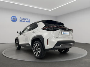 Fahrzeugbild TOYOTA Yaris Cross 1.5 VVT-i HSD Premium AWD-i