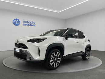 Fahrzeugbild TOYOTA Yaris Cross 1.5 VVT-i HSD Premium AWD-i