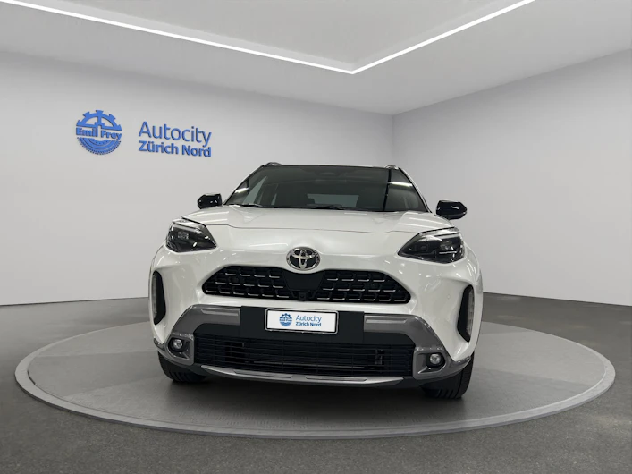 Fahrzeugbild TOYOTA YARIS CROSS