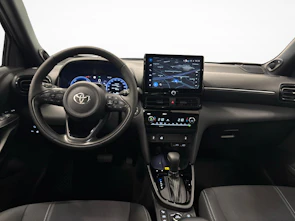 Fahrzeugbild TOYOTA Yaris Cross 1.5 VVT-i HSD Premium AWD-i