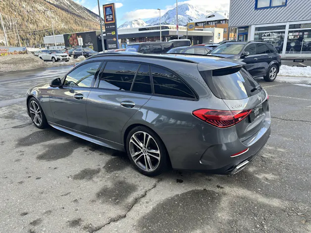 Mercedes-Benz C 200 AMG Line 4matic Kombi